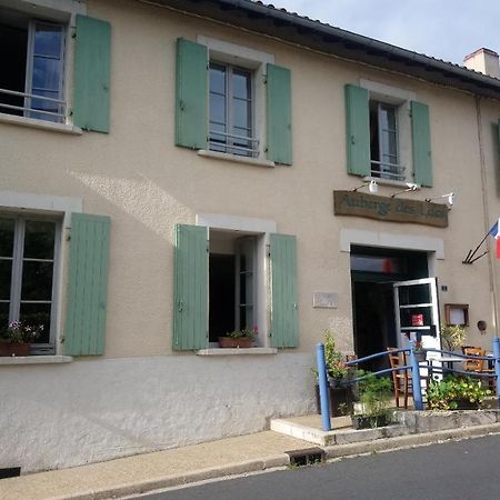 Massignac Auberge Des Lacs מראה חיצוני תמונה
